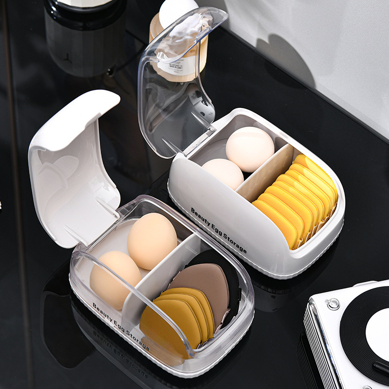 Beauty Bay Makeup - Twee-vakjes Beauty Egg Opbergdoos met Stofkap,